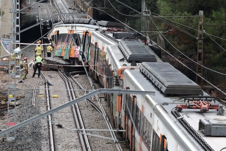 مغربية ضِمن ضحايا اصطدام قطارين باسبانيا
