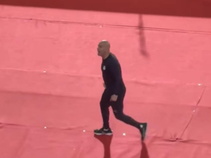 هذه هي العقوبة الثقيلة التي تنتظر المدرب المصري بسبب استفزاز جمهور أكادير