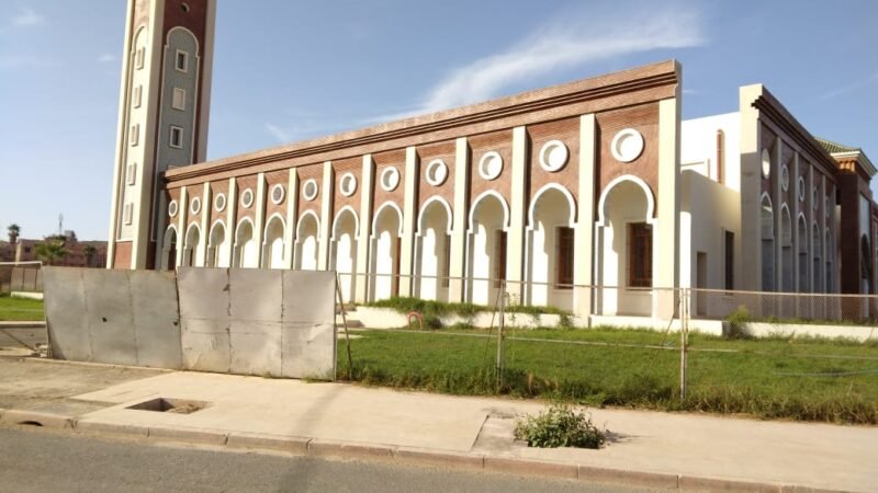 وزير الأوقاف يتعهد بافتتاح مركب ديني متعثر بقلعة السراغنة