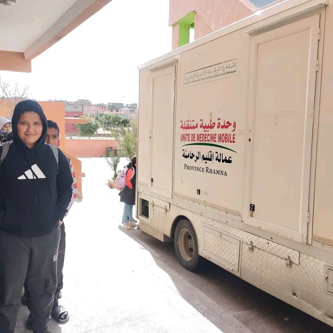 حوالي 300 تلميذ يستفيدون من قافلة لطب العيون بابن جرير