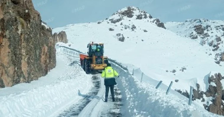 نشرة إنذارية: ثلوج وأمطار ورياح قوية
