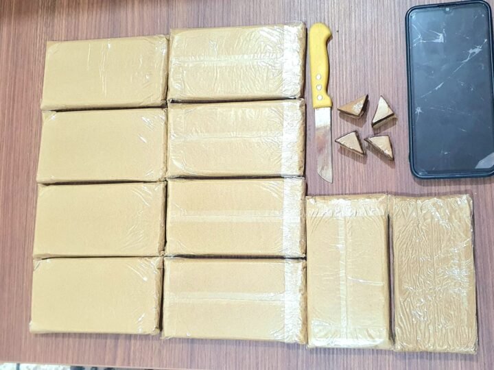 توقيف شخص ملتبس بحيازة 10 صفائح من الشيرا بمراكش