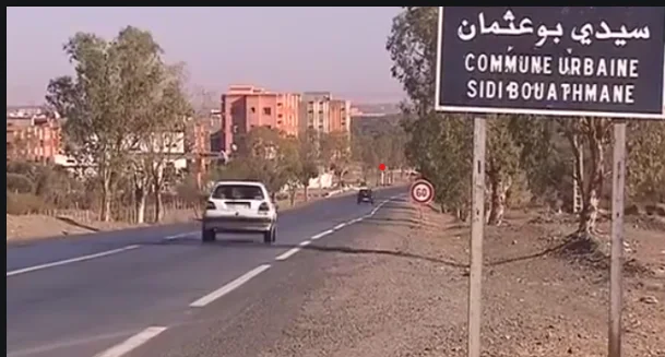 مطالب بتهيئة فضاء لانتظار الحافلات بسيدي بوعثمان