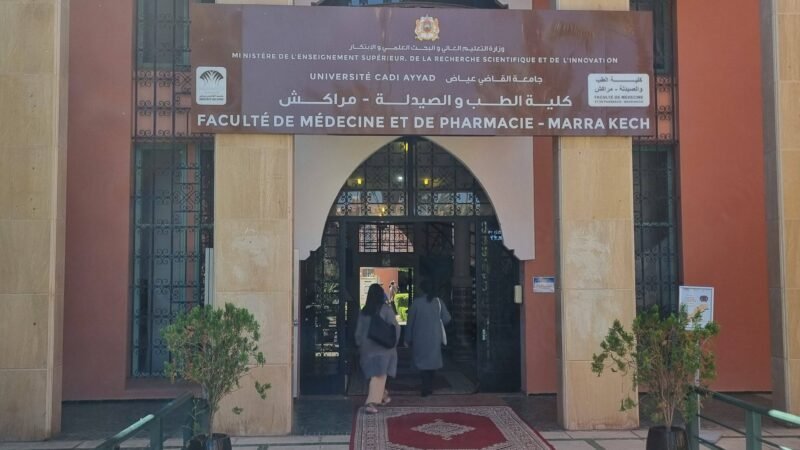 كلية الطب تنظم أبوابها المفتوحة بمراكش
