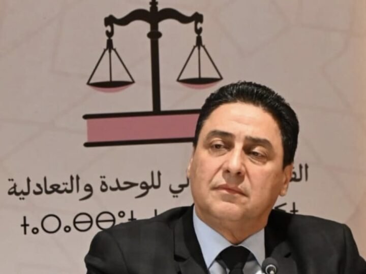 عمر حجيرة يؤطر لقاءً تواصليا استقلاليا بقلعة السراغنة