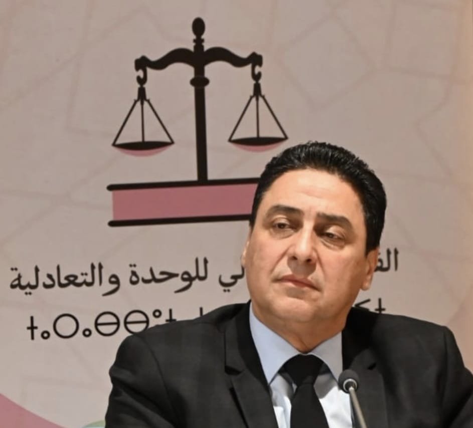 عمر حجيرة يؤطر لقاءً تواصليا استقلاليا بقلعة السراغنة