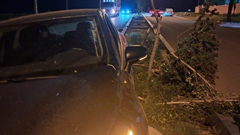 خسائر مادية في حادث انحراف سيارة بمدخل قلعة السراغنة