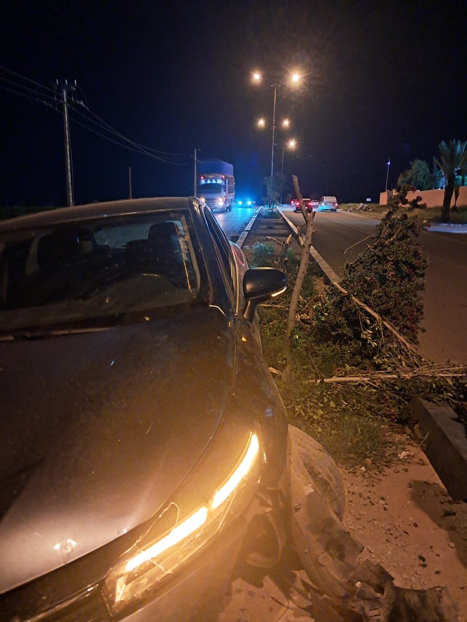 خسائر مادية في حادث انحراف سيارة بمدخل قلعة السراغنة