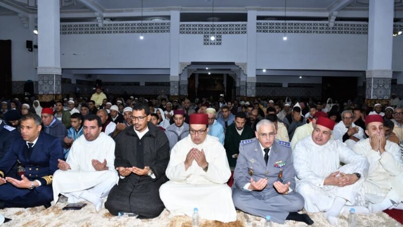 عامل الرحامنة يترأس إحياء ليلة القدر بمسجد الإمام مالك ـصور