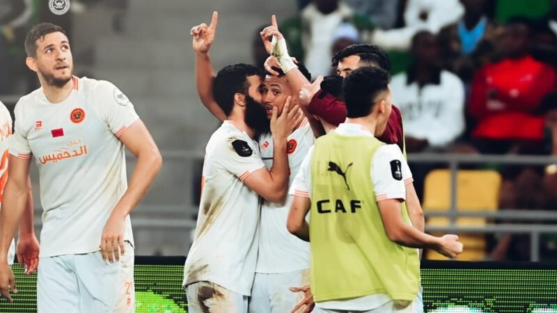 نهضة بركان تواجه الجيش الملكي في نصف نهائي أبطال إفريقيا