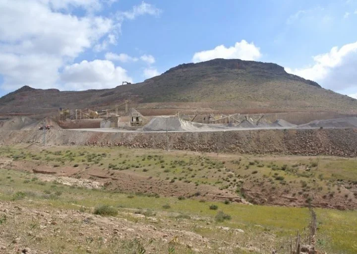 تجديد رخصة مقلع يثير الاحتجاج بالرحامنة