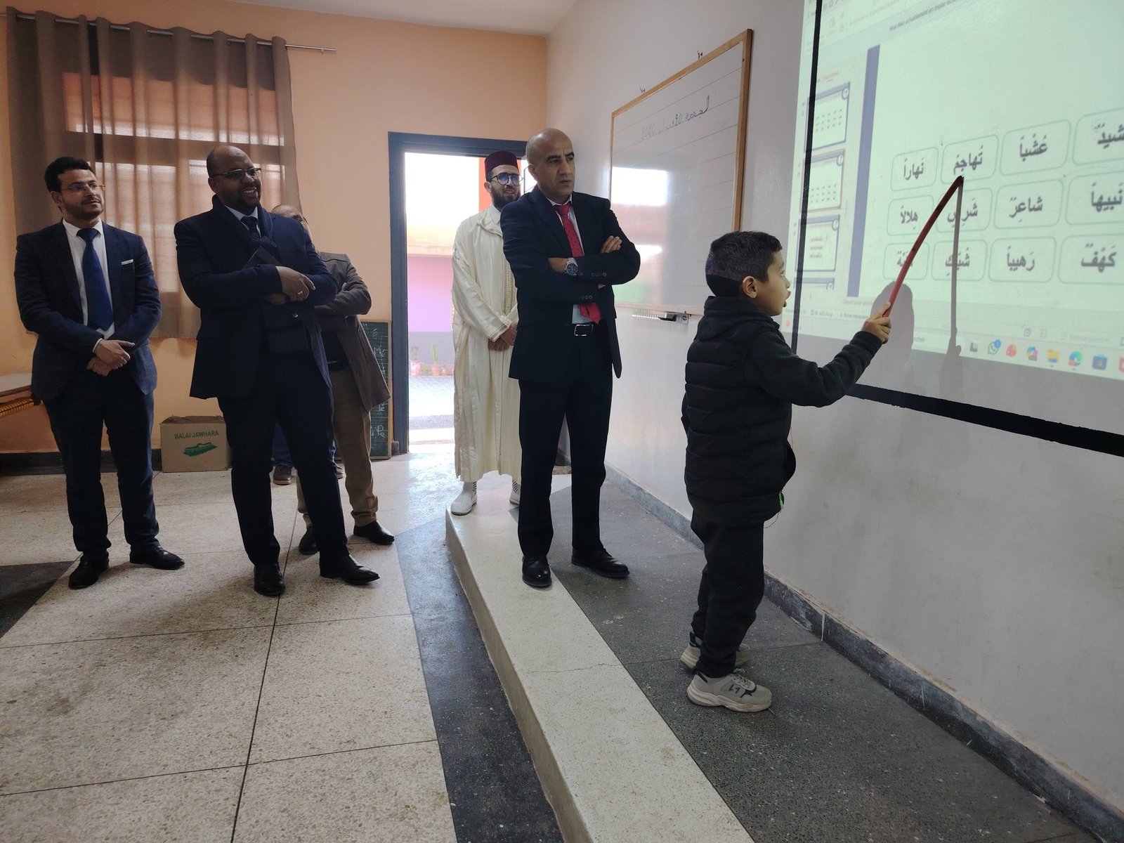 مدير الأكاديمية يزور مؤسسات تعليمية بالرحامنة