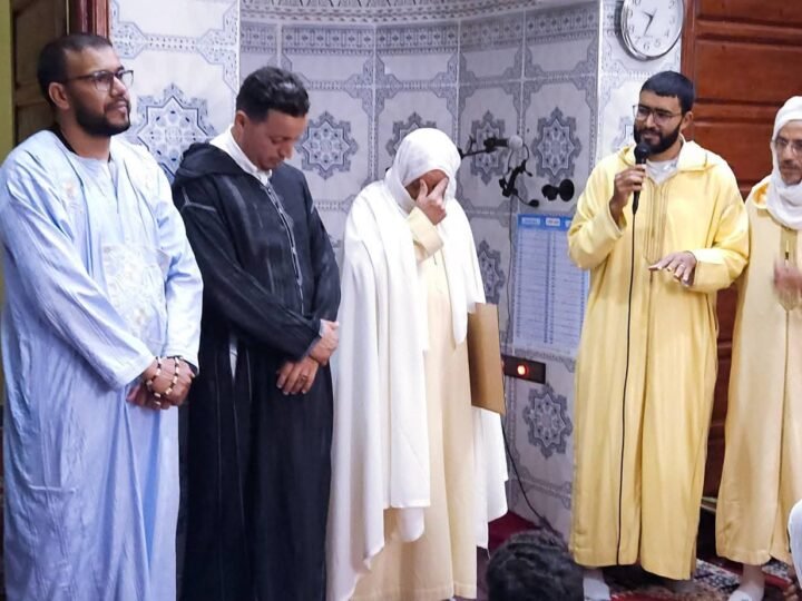 رحلة عمرة تكريما لإمام مسجد الوفاء بكلميم