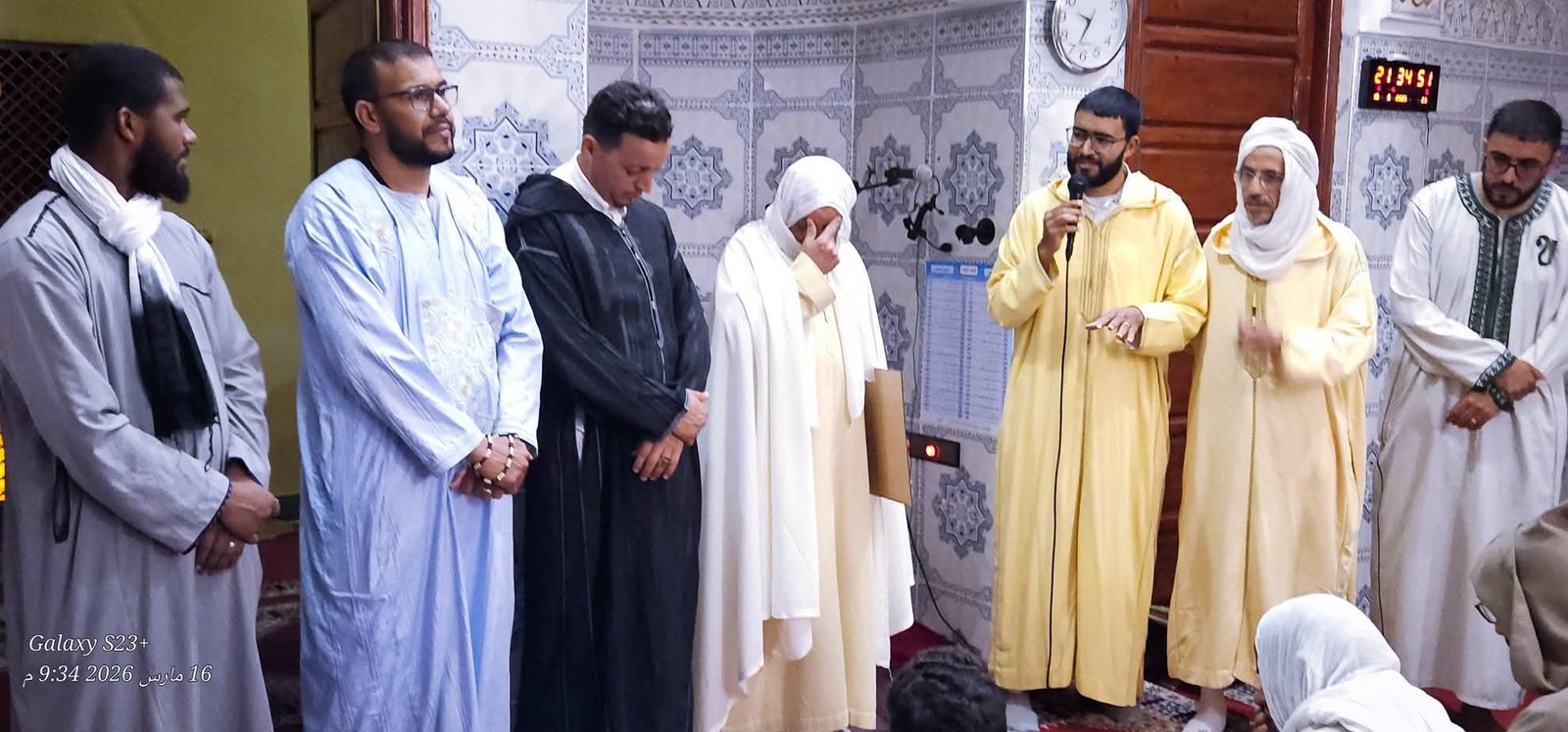 رحلة عمرة تكريما لإمام مسجد الوفاء بكلميم