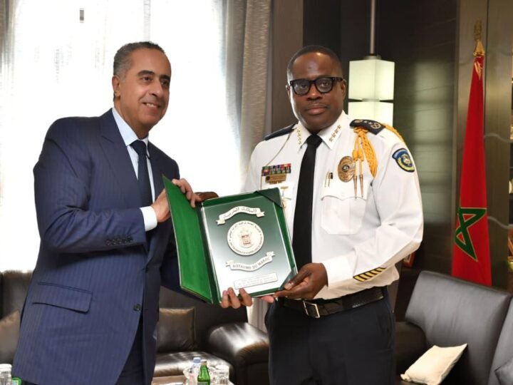 حموشي يتباحث مع المفتش العام لشرطة ليبيريا وسفير أندونيسيا