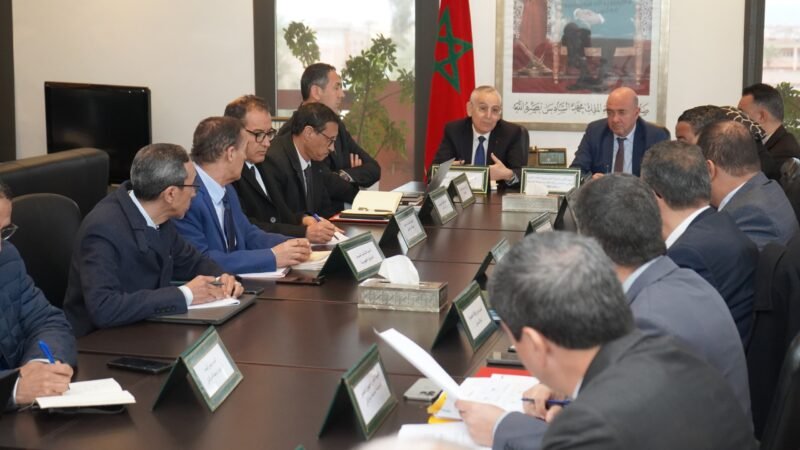 كاتب الدولة ووالي مراكش يتتبعان تأهيل المباني الآيلة للسقوط