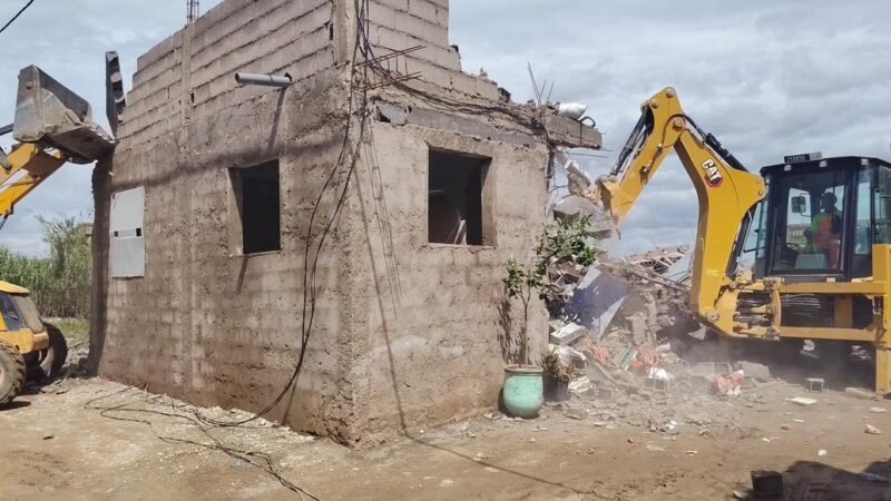 هدم 90 بناية عشوائية بضواحي مراكش