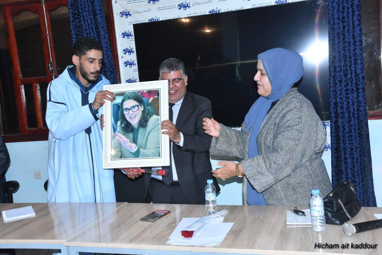 نساء وشباب “البام” بالرحامنة يكرّمون المنصوري