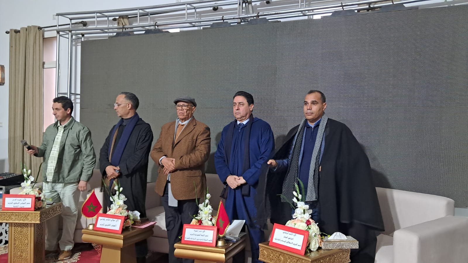 عمر حجيرة يؤطر لقاء تواصليا بقلعة السراغنة