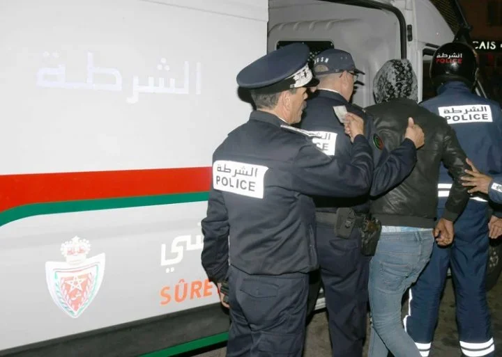 الشرطة تنهي احتجاز واغتصاب فتاة بابن جرير