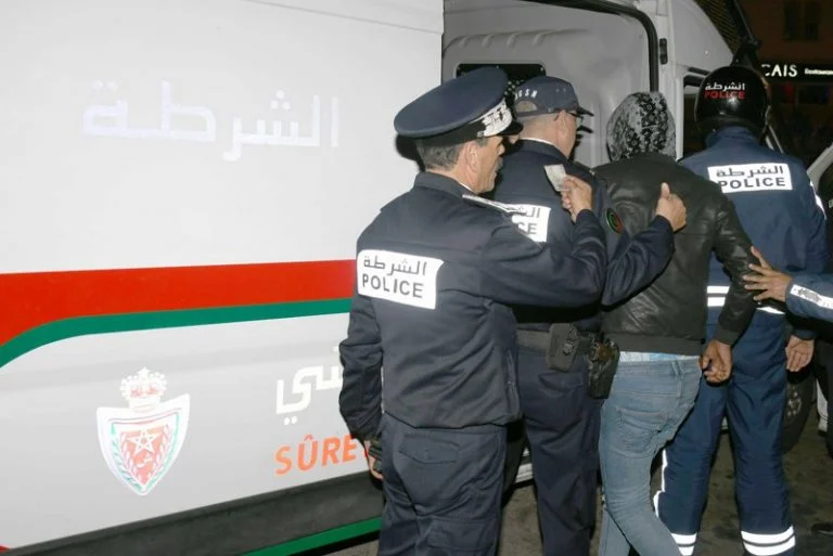 الشرطة تنهي احتجاز واغتصاب فتاة بابن جرير