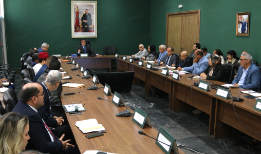 اللجنة الإقليمية للتربية تجتمع لدعم التمدرس بالعالم القروي في الرحامنة