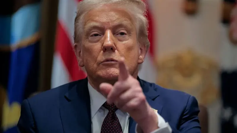 ترامب يؤجل قصف منشآت الطاقة الإيرانية بعد “محادثات مثمرة”