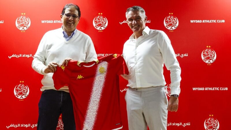 بعد الإقصاء من كأس “الكاف”..الوداد يتعاقد مع المدرب كارتيرون