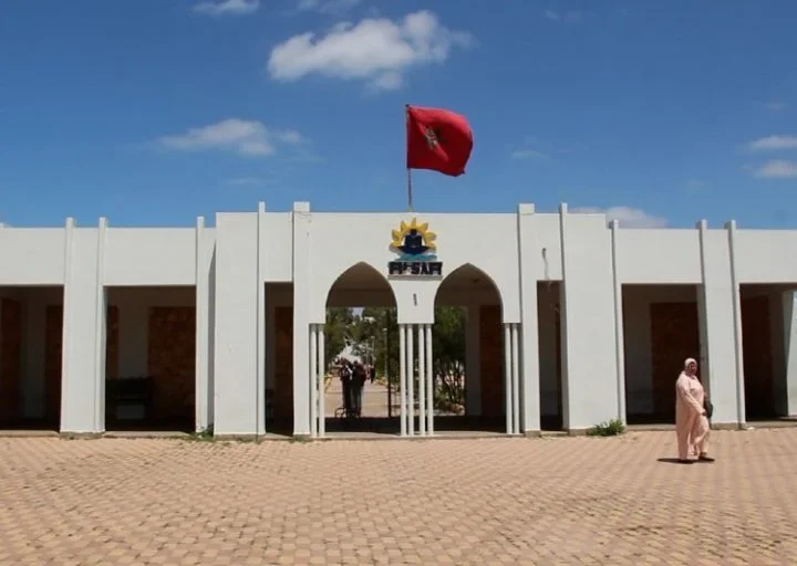 آسفي..طلبة ماستر التميز المنازعات القانونية والقضائية والتحول الرقمي ينظمون زيارة للبرلمان