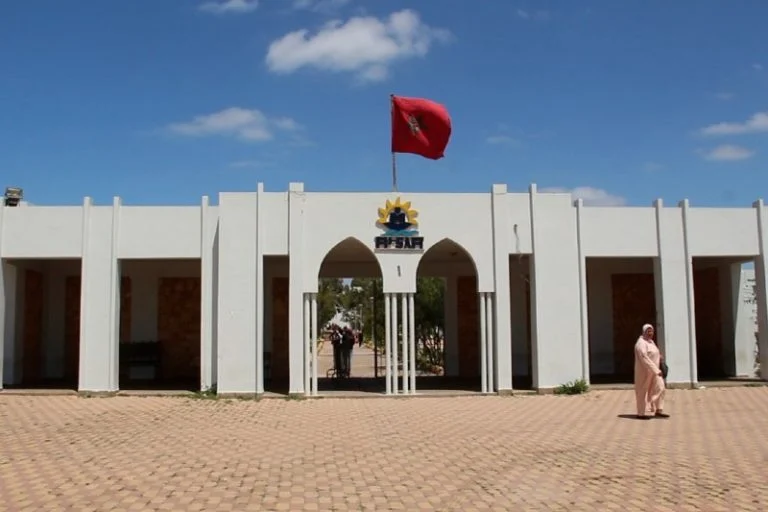 آسفي..طلبة ماستر التميز المنازعات القانونية والقضائية والتحول الرقمي ينظمون زيارة للبرلمان