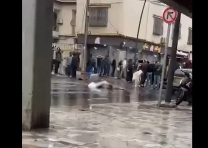 تفجيرات انتحارية تهز الجزائر تزامنا مع زيارة البابا ليون