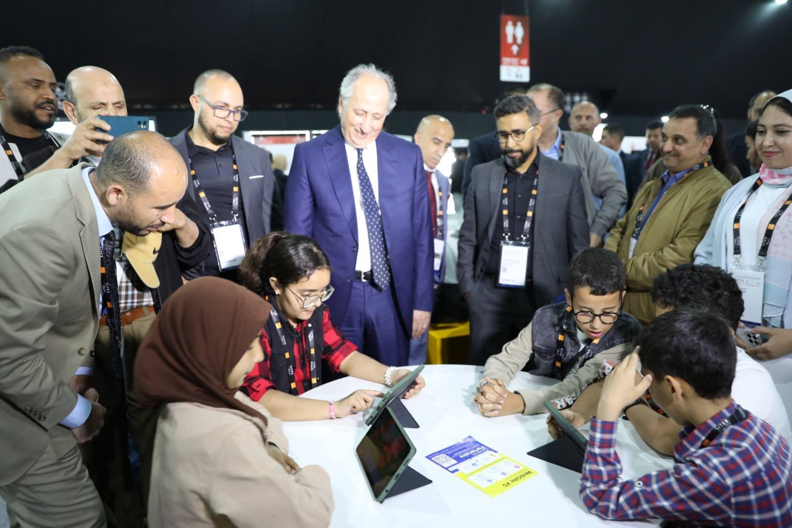 الوزير برادة يناقش التعليم والذكاء الاصطناعي بمعرض “جيتكس إفريقيا” بمراكش