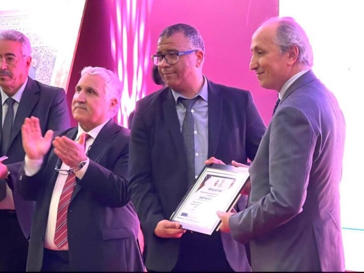 مديرية قلعة السراغنة تتوج بجائزة التميز الرياضي المدرسي