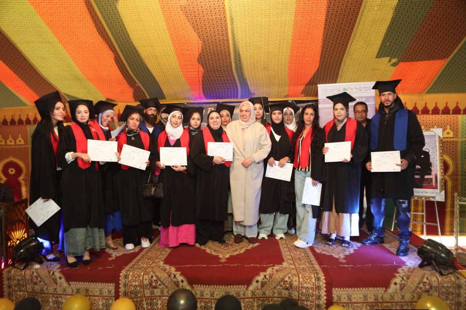 حفل تخرج لمتدربي التعاون الوطني بابن جرير