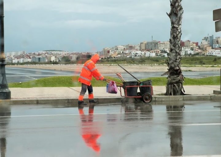 طقس اليوم الجمعة..أمطار وبرَد
