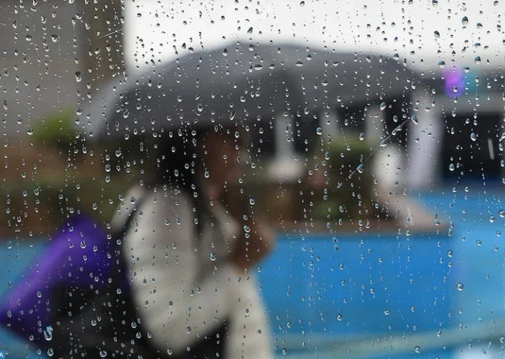 طقس اليوم الاثنين..أمطار متفرقة وسماء غائمة