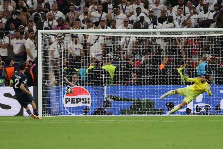 للمرة الثانية على التوالي..باريس سان جرمان يُتوّج بطلا لدوري أبطال أوربا