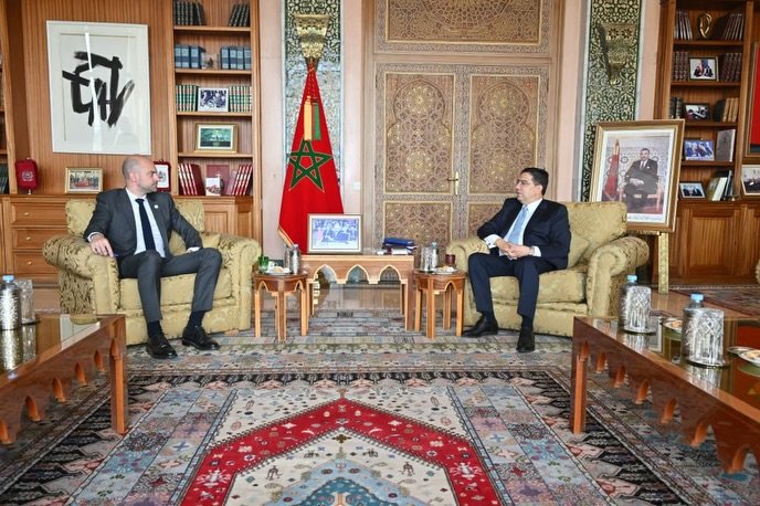 فرنسا تجدد التأكيد على سيادة المغرب على الصحراء