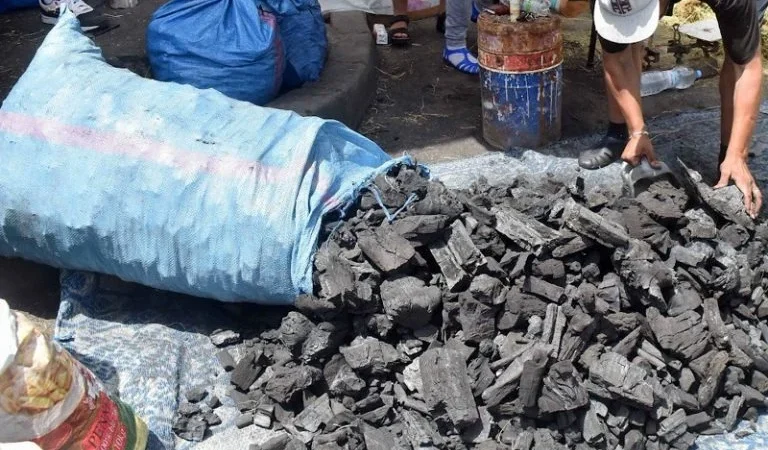 الدرك يحجز طنّا من “الفاخر” غير المرخص بابن جرير