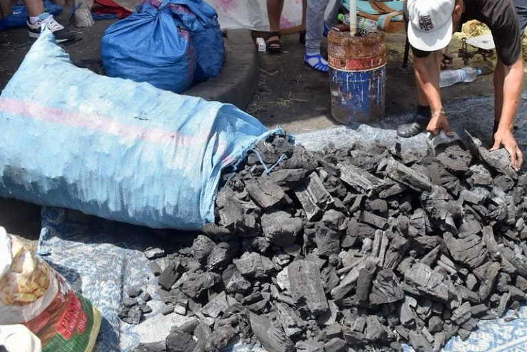 الدرك يحجز طنّا من “الفاخر” غير المرخص بابن جرير