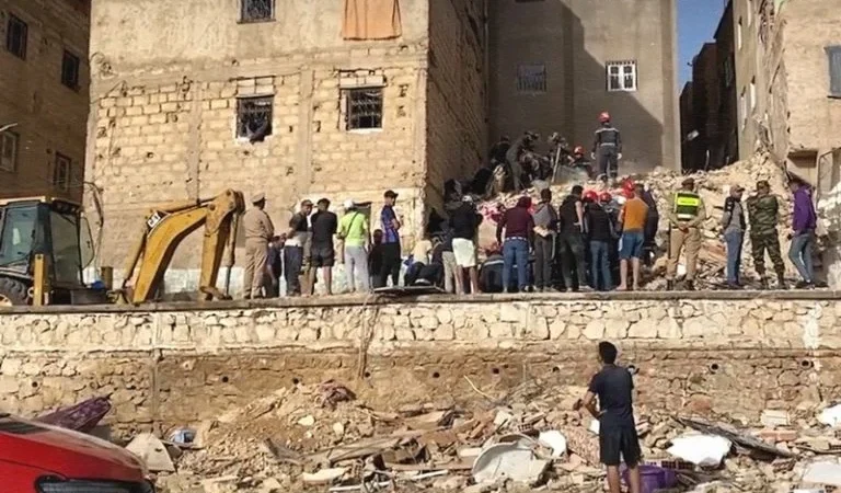 الوكيل العام يفتح تحقيقا بعد مصرع 9 أشخاص في انهيار عمارة بفاس