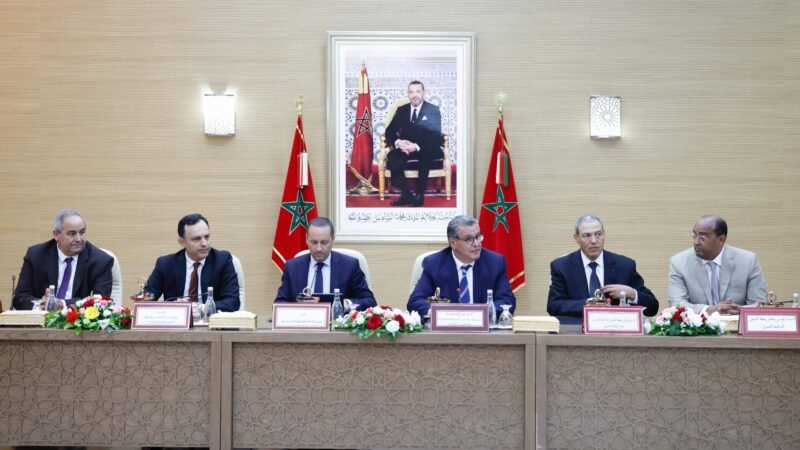 أخنوش يترأس أشغال أول مجلس إدارة للمجموعة الصحية الترابية بجهة العيون-الساقية الحمراء