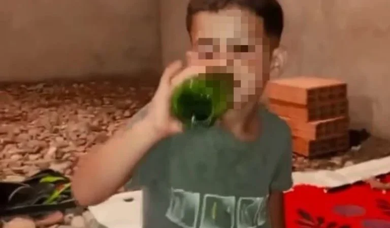 الفرقة الوطنية توقف محرض طفل على استهلاك الكحول