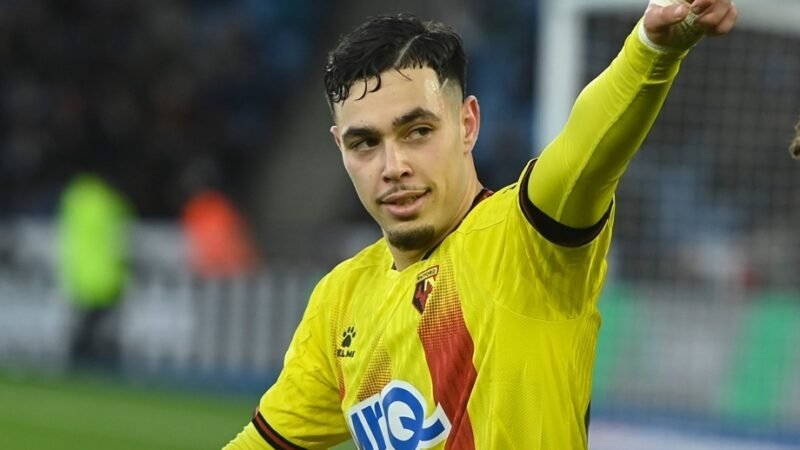 عثمان معما يتوج بجائزة أفضل لاعب شاب في واتفورد