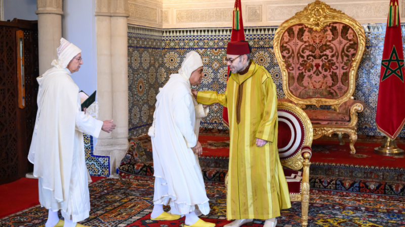 الملك محمد السادس يستقبل الأعضاء المعينين بالمحكمة الدستورية