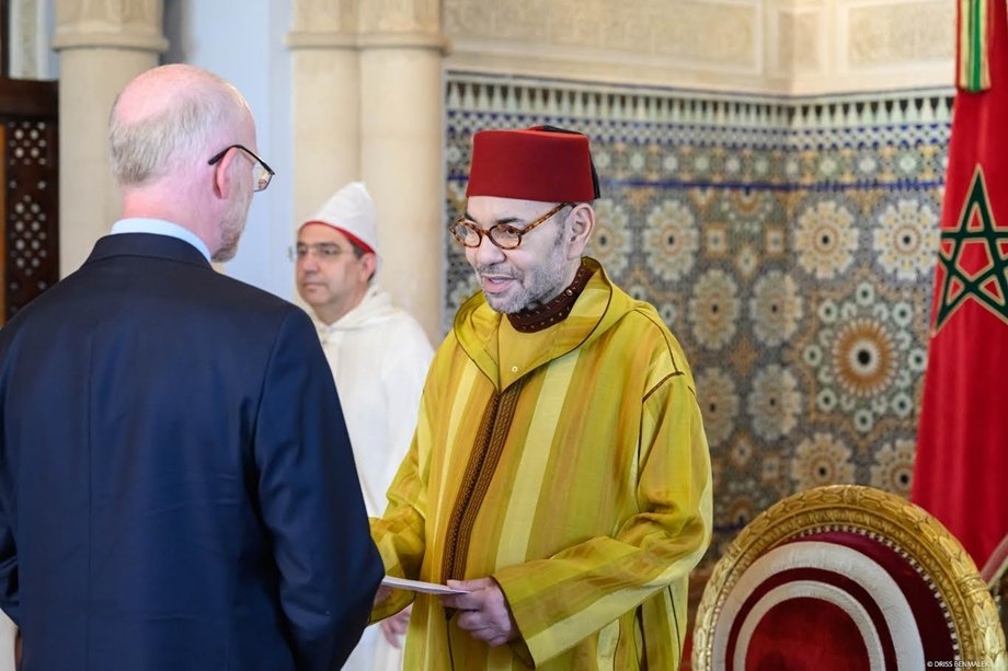 الملك محمد السادس يستقبل سفراء أجانب