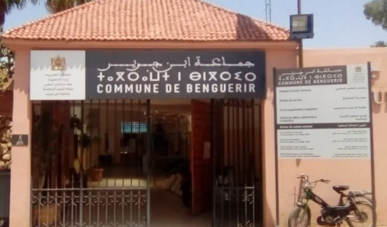 المكلفون بمعاينة الموتى يستقليون بابن جرير