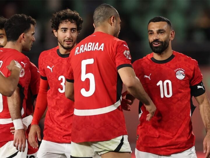 الفيفا تطالب بإزالة النجوم الـ7 من قميص مصر في المونديال