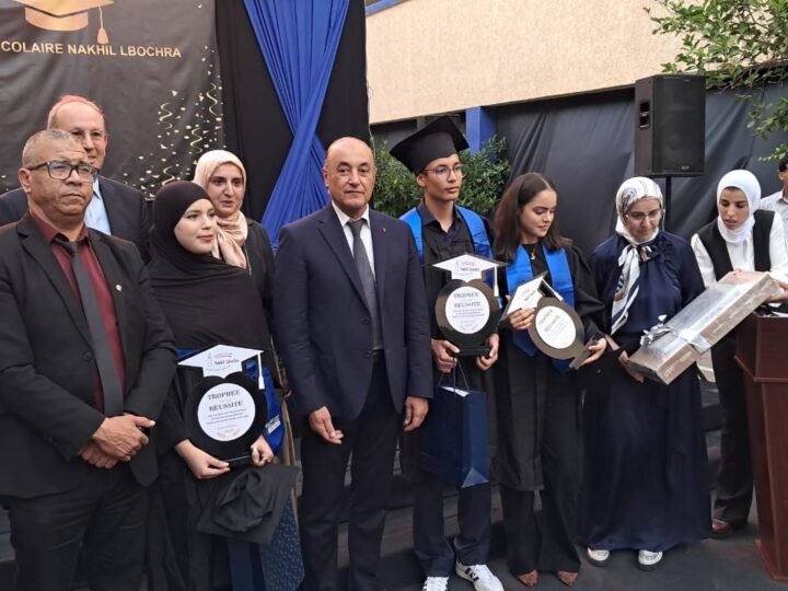 العامل اليزيدي يحضر حفلا تكريميا بالمؤسسة الخاصة المتصدرة لنتائج الباكالوريا بقلعة السراغنة