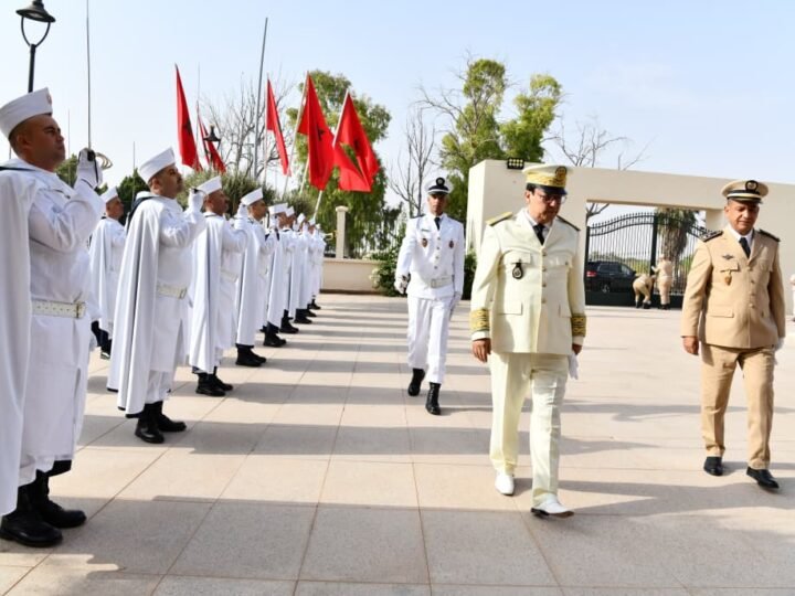 عامل الرحامنة يترأس مراسم تحية العلم الوطني بمناسبة عيد العرش